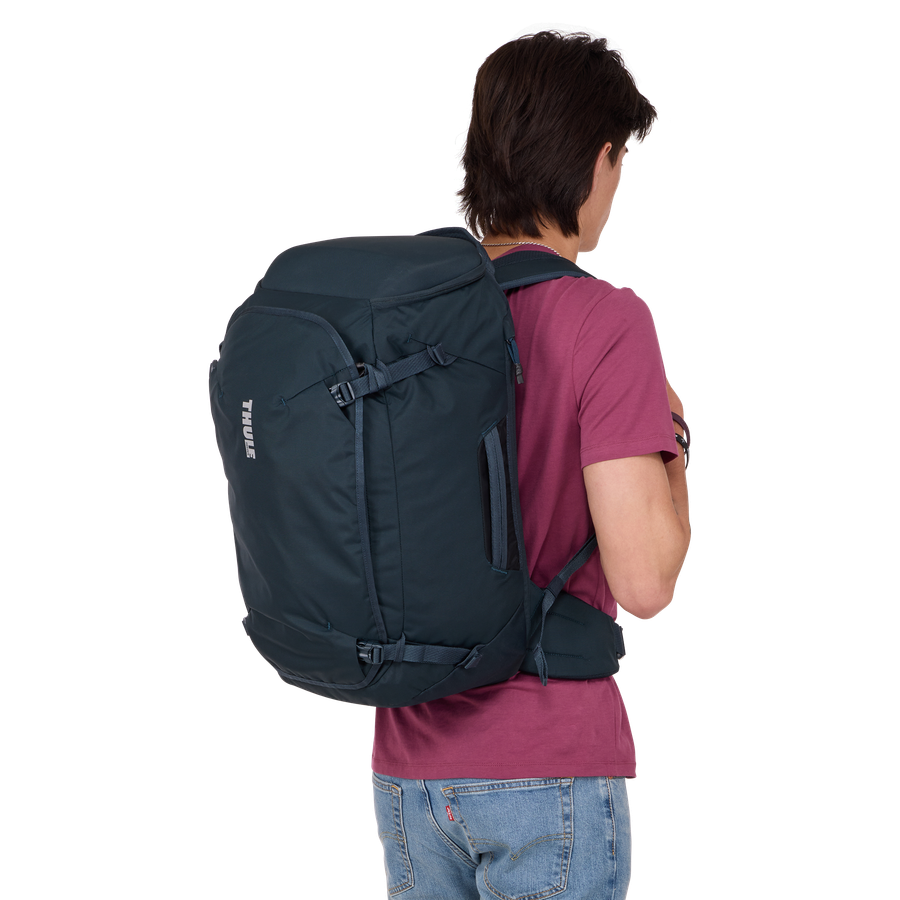 Thule Landmark Travel Pack 40L