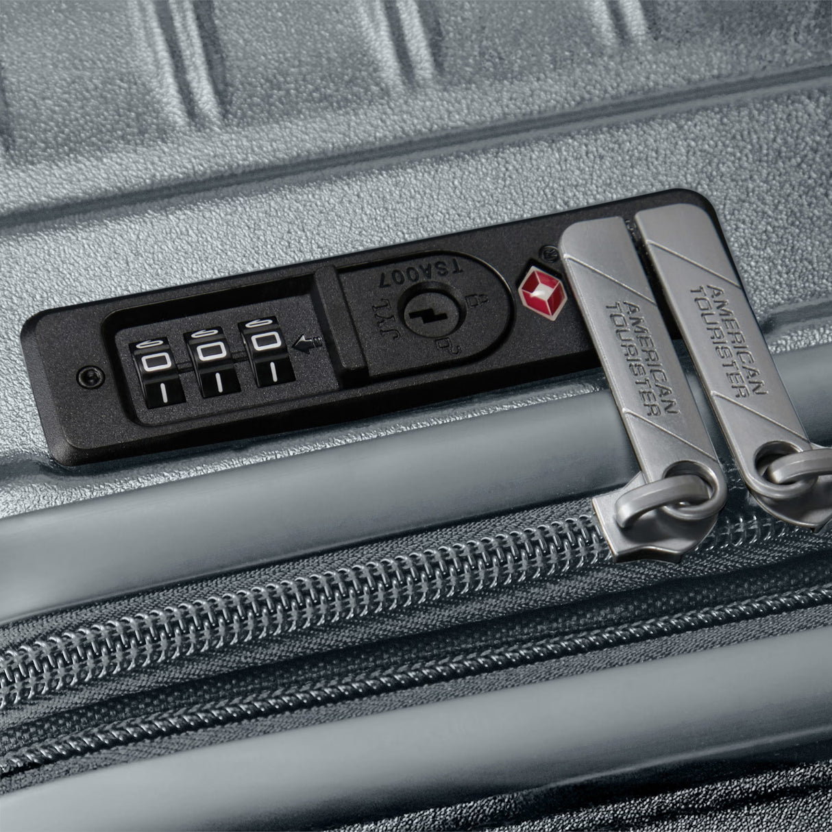 American Tourister Surftime Spinner Large