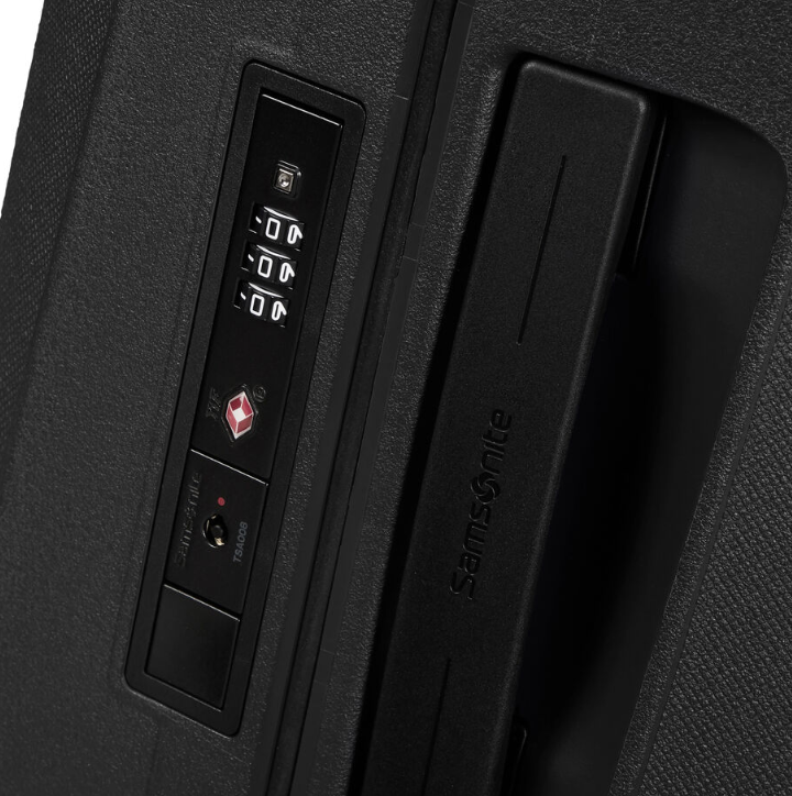 Samsonite Essens Carry On Spinner