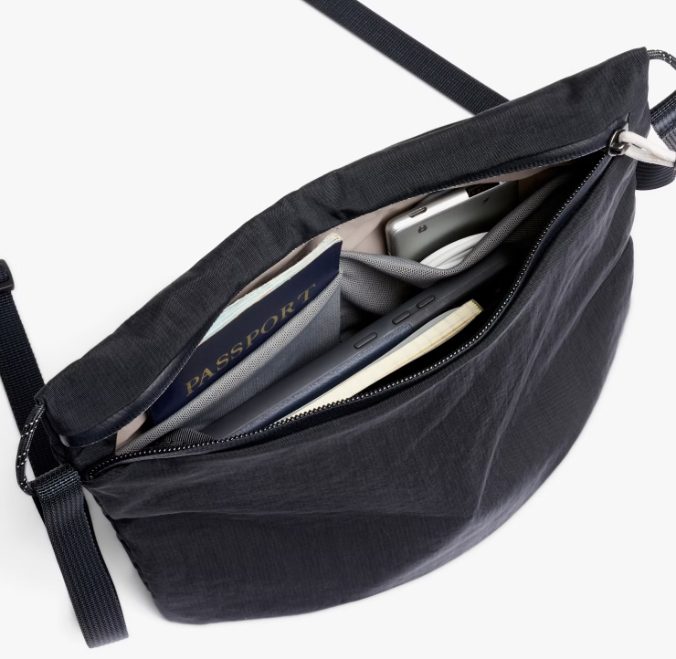 Bellroy Lite Sacoche | Ultra Slim Crossbody Bag