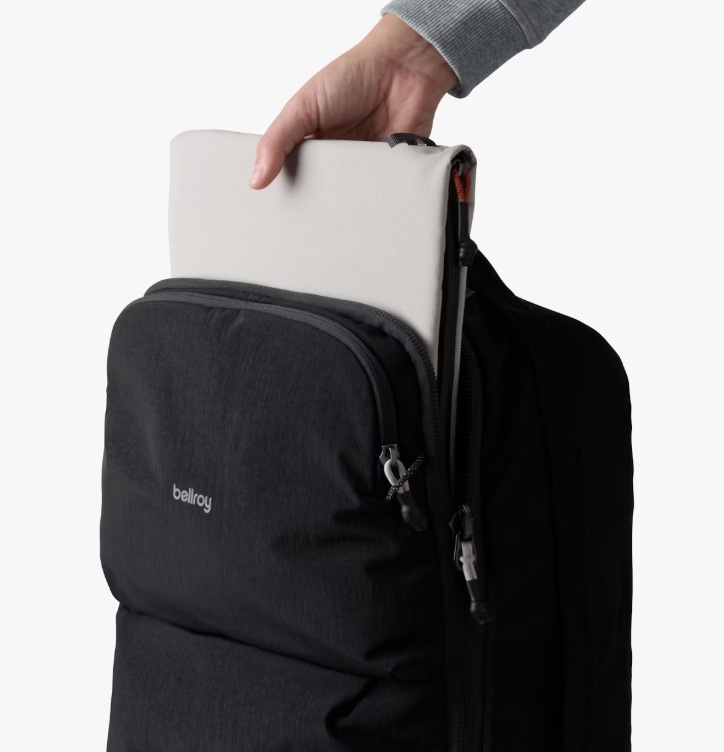 Bellroy Lite Carry-On