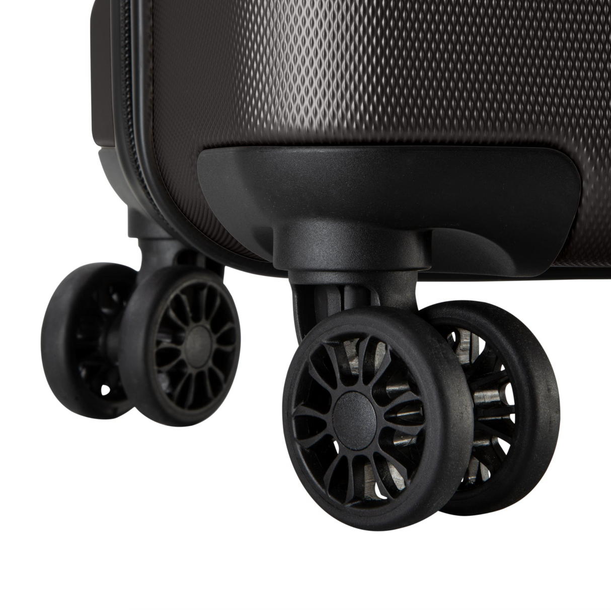 Skyway Epic 2.0 Hardside 21" Carry-On Luggage