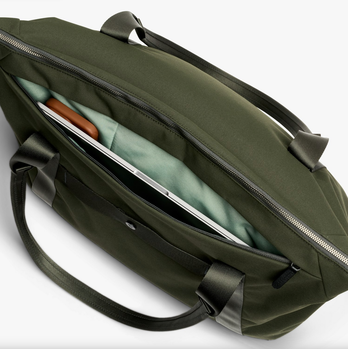 Bellroy Classic Getaway Bag
