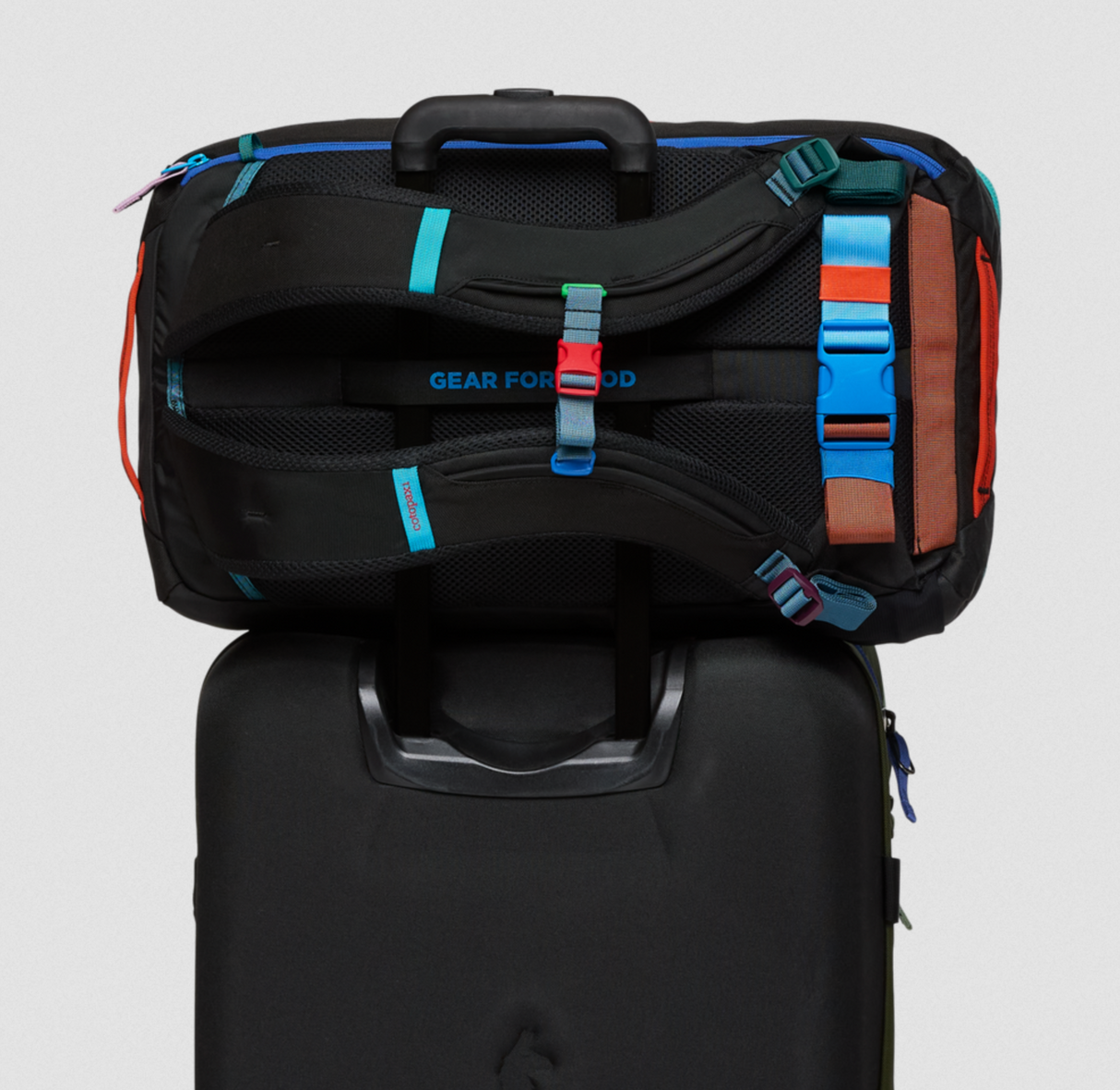 Cotopaxi Allpa 28 Travel Pack - Del Día Dark