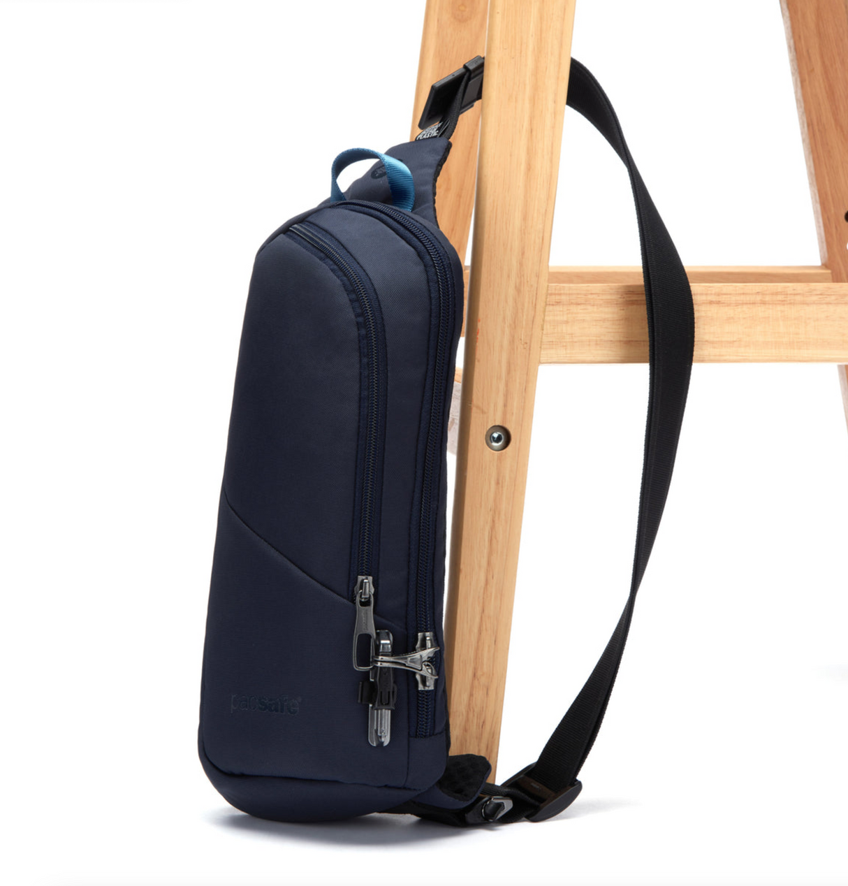 Pacsafe® V Anti-Theft Action Sling Pack