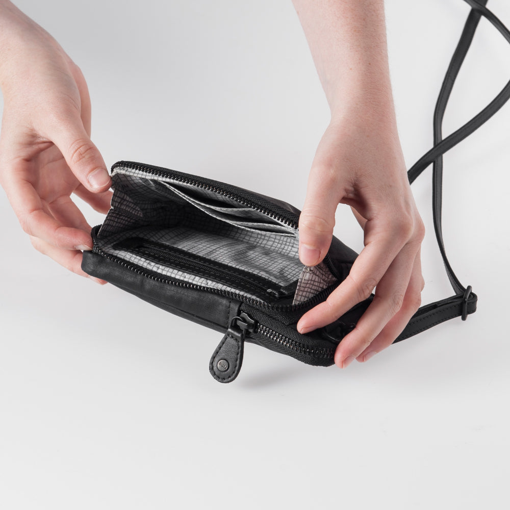 Aunts & Uncles Japan Uji Phonebag