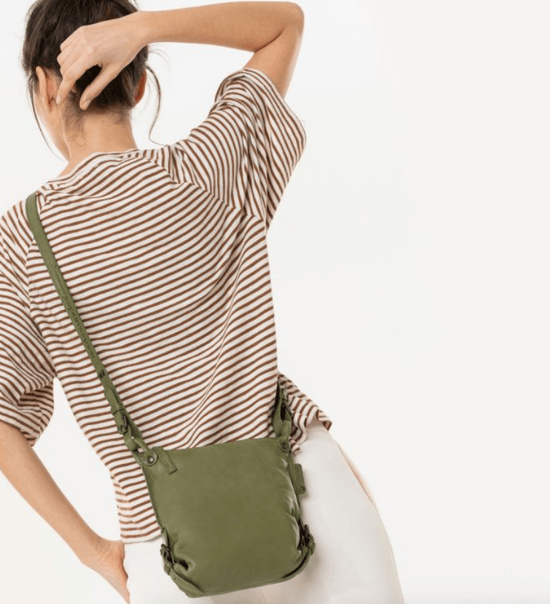 Aunts & Uncles Grandma's Luxury Club Mrs. Chocolate Cookie - U.N. Luggage Canada