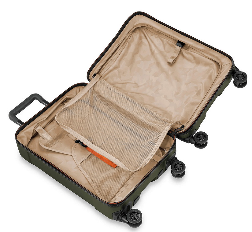 Briggs & Riley Torq 22" Domestic Carry-on Spinner - U.N. Luggage Canada