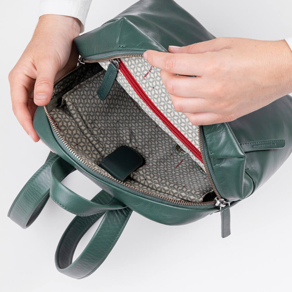 Aunts & Uncles Jamie's Orchard Crabapple Backpack