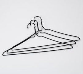 Briggs and Riley Hangers - U.N. Luggage Canada