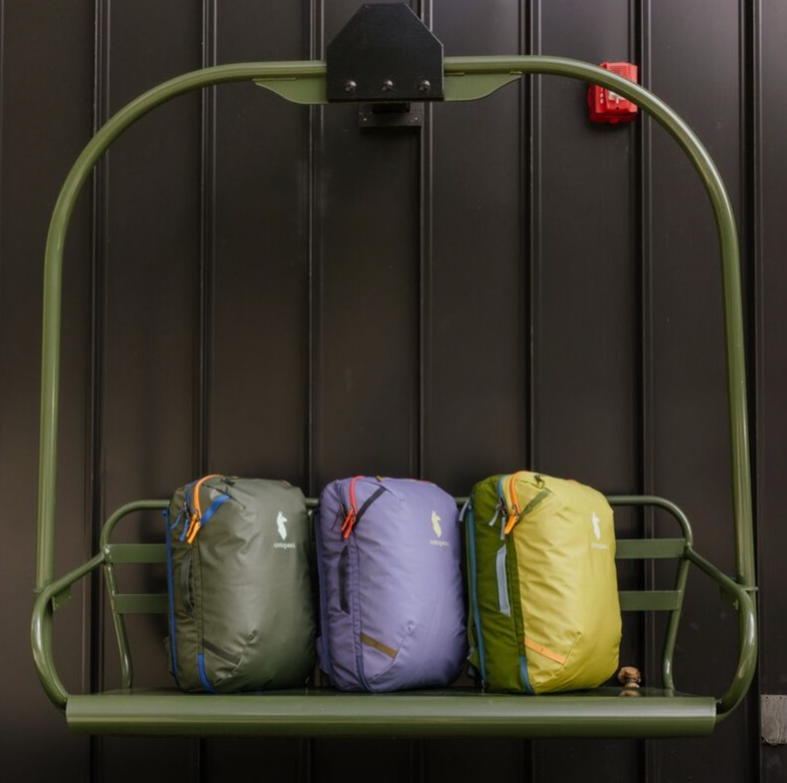 22 liters capacity cotopaxi backpack Mente 22L Tote The zippered pockets dedicated to organization and the side pockets for water bottles ensure that essential items Which Cotopaxi Allpa Backpack is