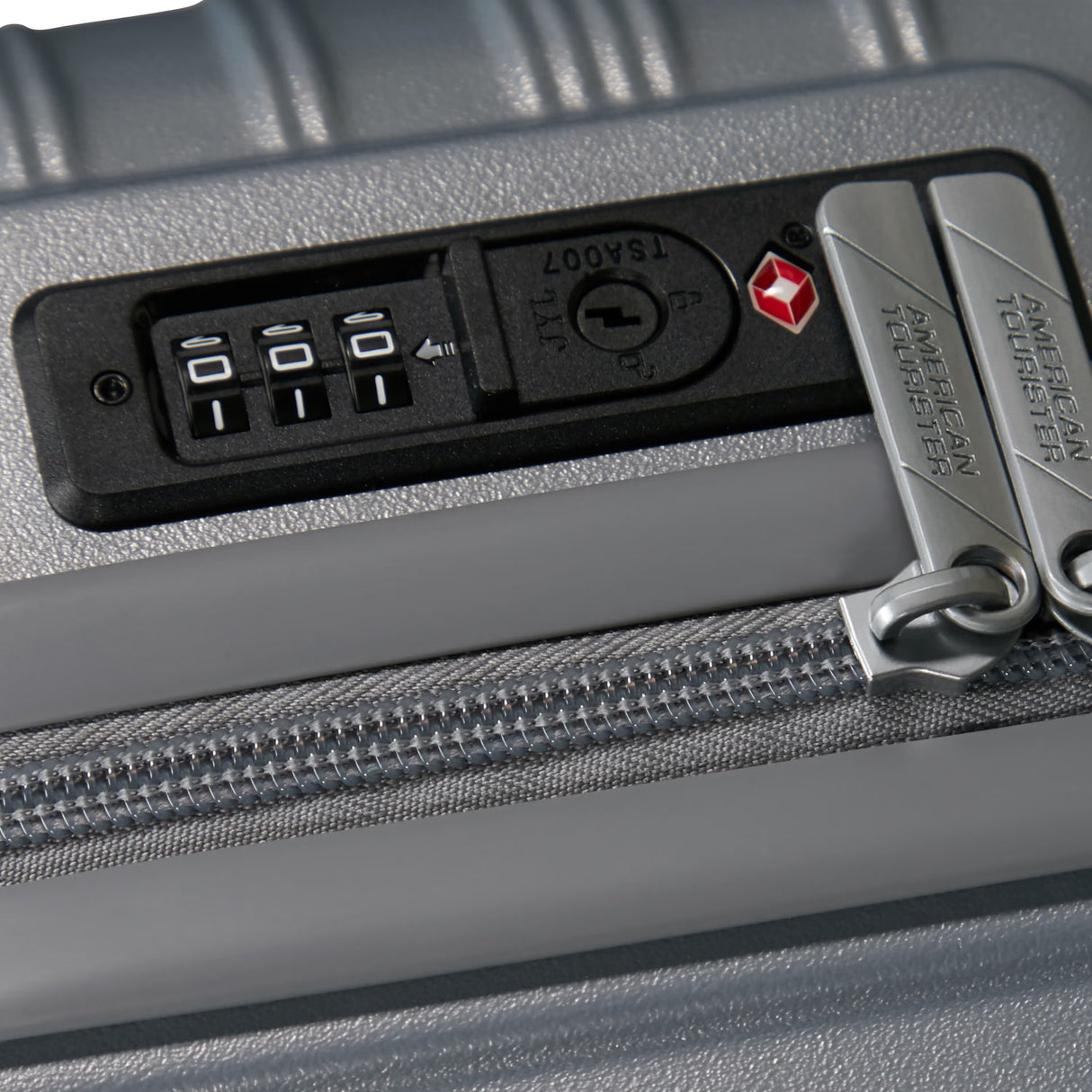 American Tourister Surftime Spinner Carry-On