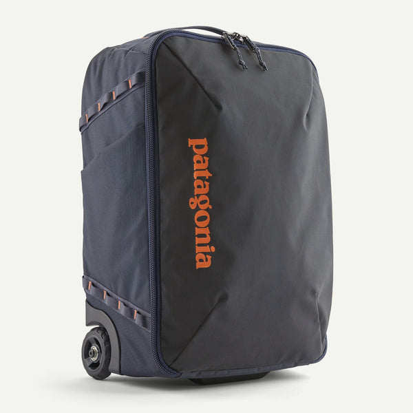 Patagonia Black Hole Wheelie MLC- 34L Wheeled Duffel – U.N.
