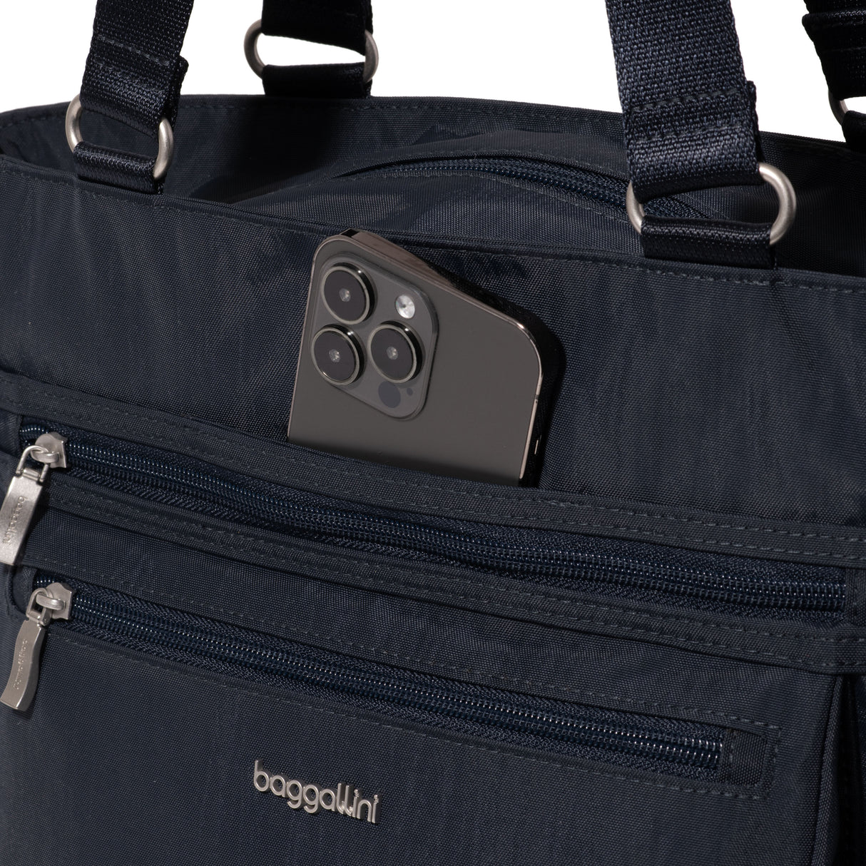 Baggallini Modern Everyday Shopper