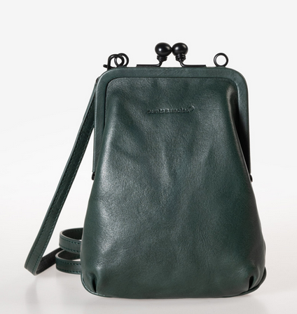 Aunts & Uncles Grandma's Luxury Club Mrs. Sugar Pop