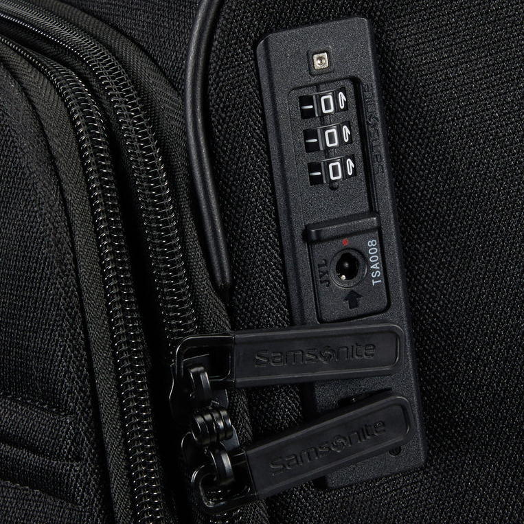 Samsonite Vaycay Medium Expandable Spinner