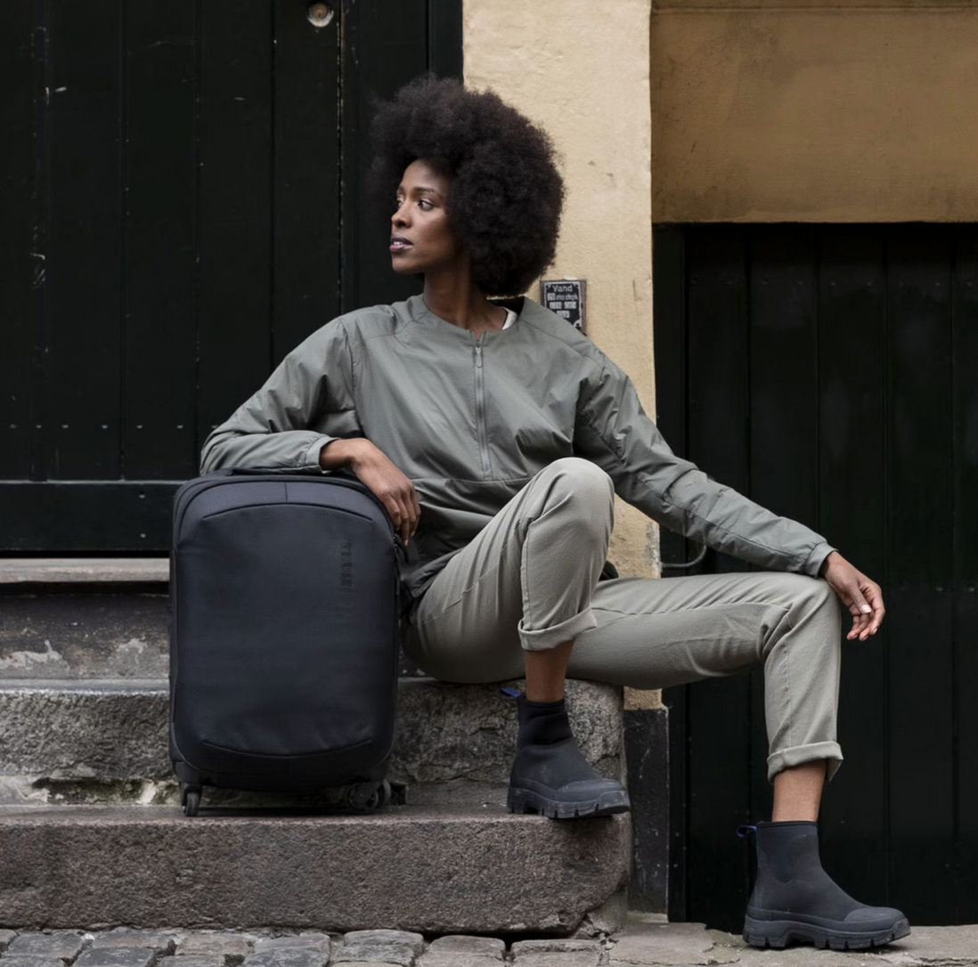 Thule Subterra 2 Carry-On Spinner