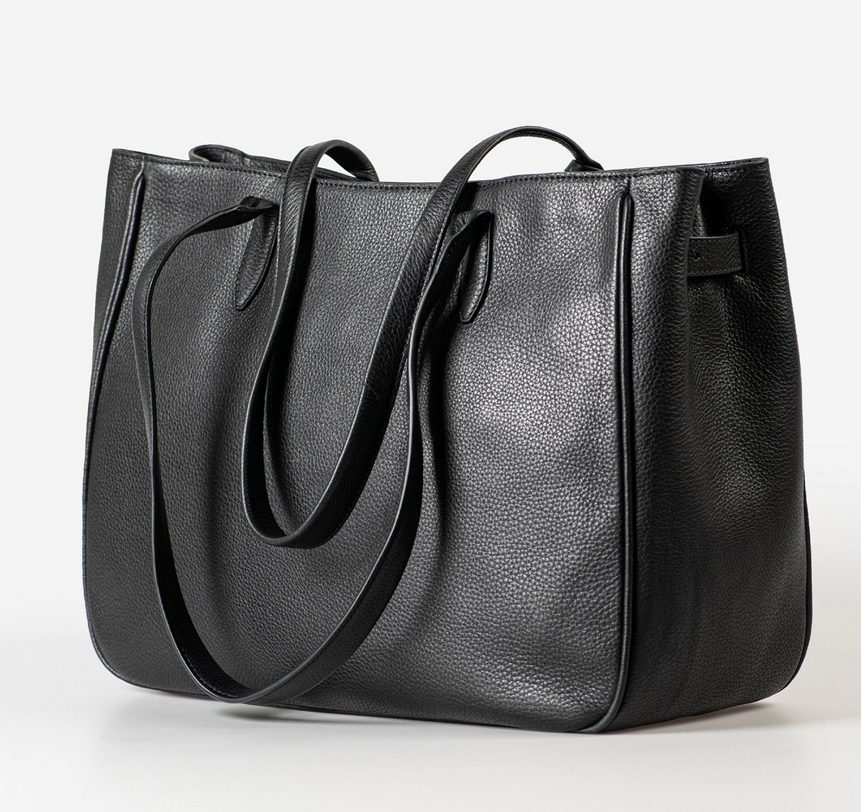 Aunts & Uncles Philocalists Madam Tote Bag