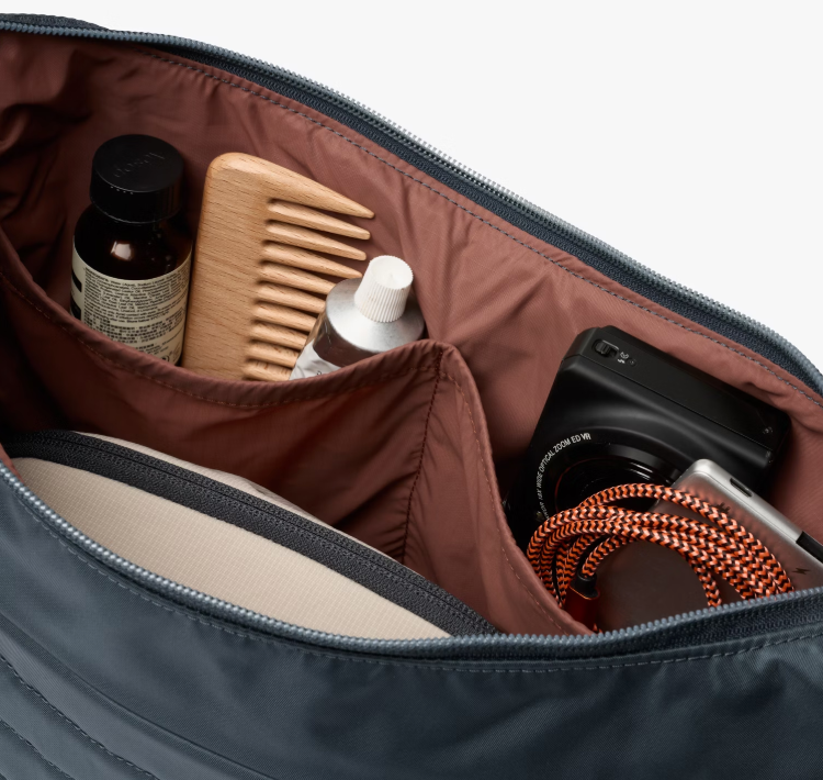 Bellroy Laneway Crescent Bag 7L