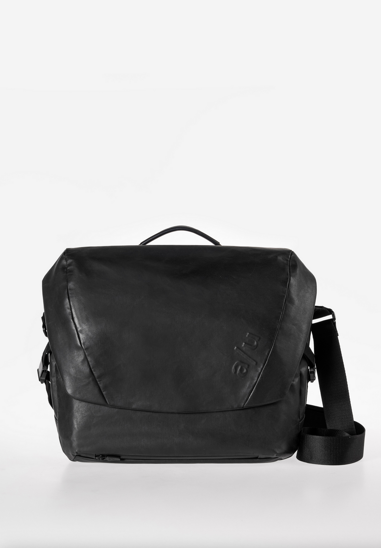 Aunts & Uncles Japan Yamakuni RE Messenger Bag