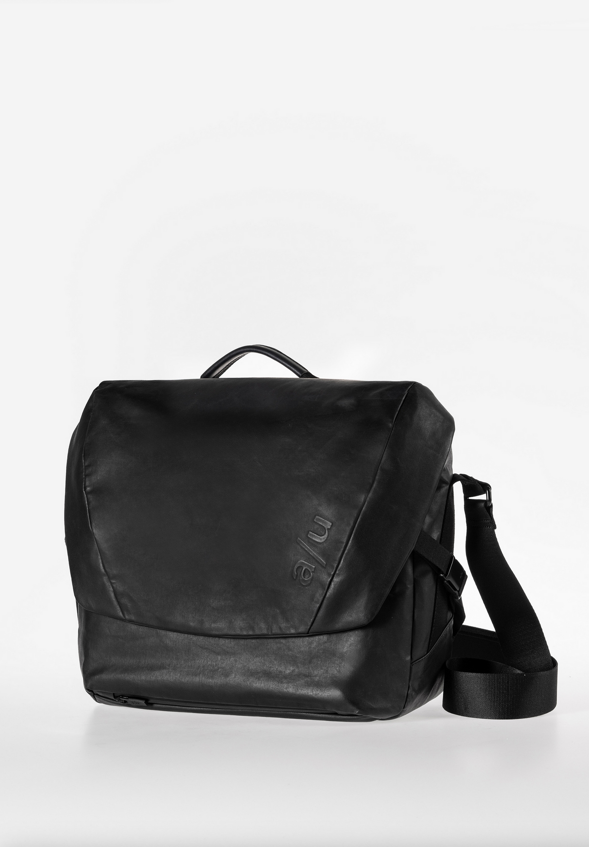 Aunts & Uncles Japan Yamakuni RE Messenger Bag