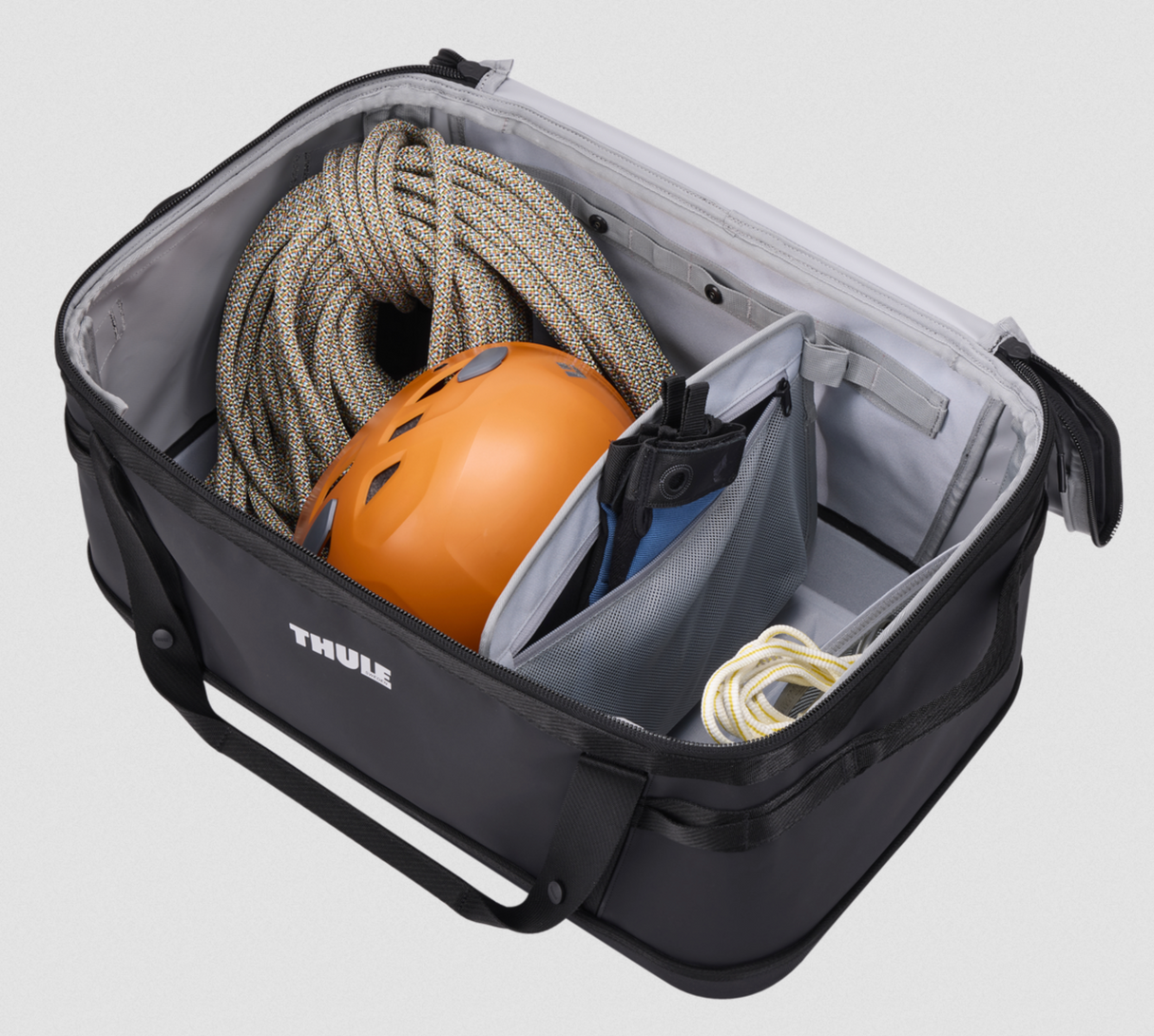 Thule Chasm Gear Hauler 55L