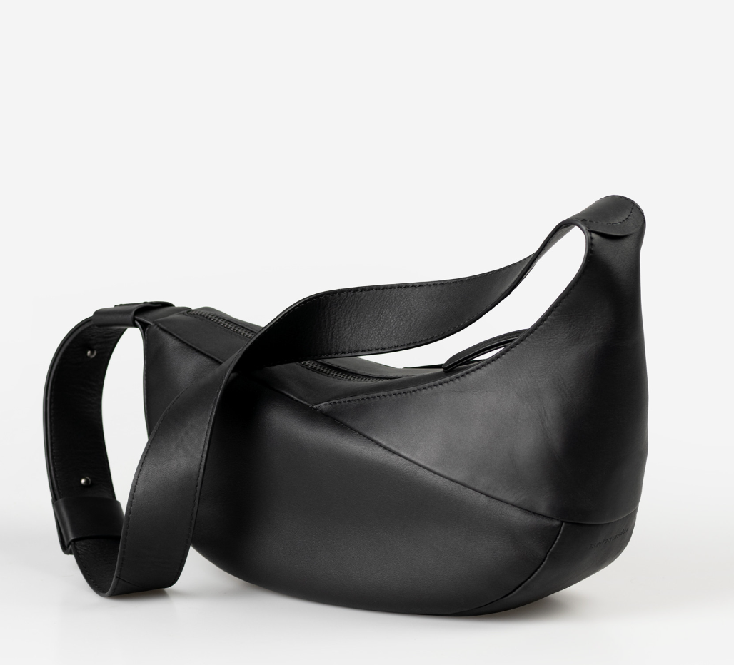 Aunts & Uncles Jamie's Orchard Bee Balm Halfmoon Bag