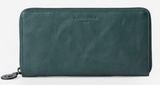 Aunts & Uncles Grandma's Luxury Club Cynthia Wallet