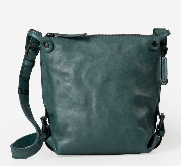 Aunts & Uncles Grandma's Luxury Club Mrs. Chocolate Cookie