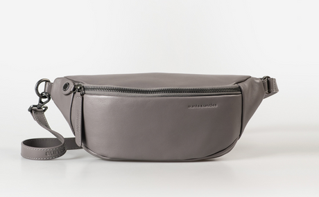 Aunts & Uncles Jamie's Orchard Bilberry Beltbag