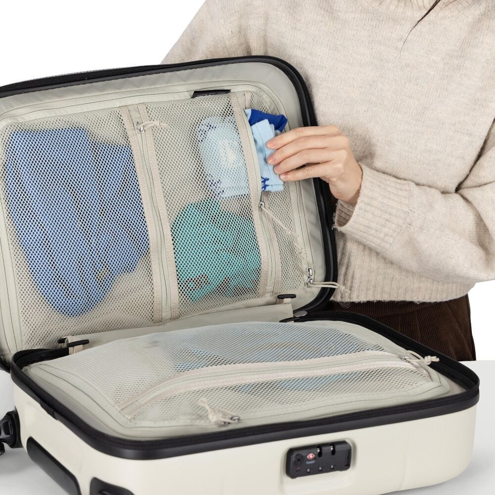 Osprey Ozone Hardside Carry-On Luggage 22"/34L