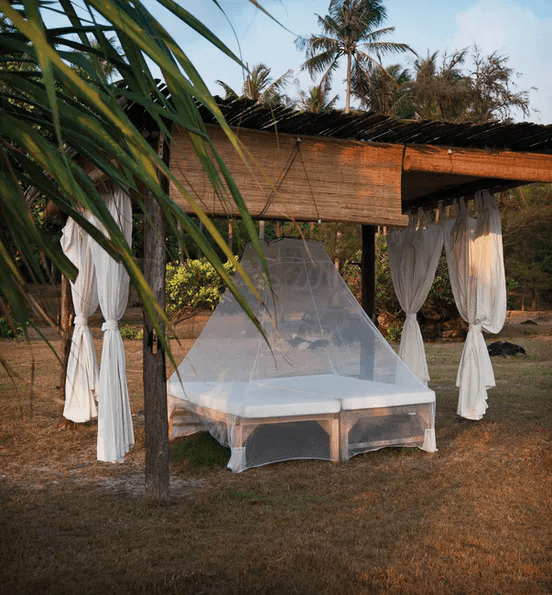 Outdoor bed online with mosquito net