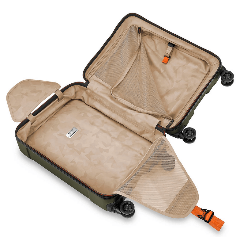Briggs & Riley Torq 22" Domestic Carry-on Spinner - U.N. Luggage Canada